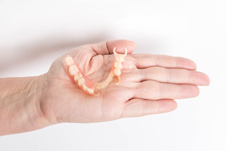 How Long Should Dentures Last  